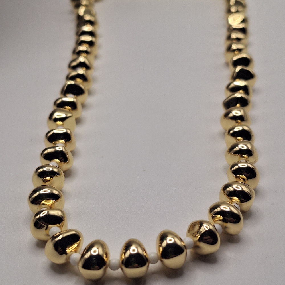 Gold Tone Beaded Necklace Classic Statement NWT - Picture 1 of 4